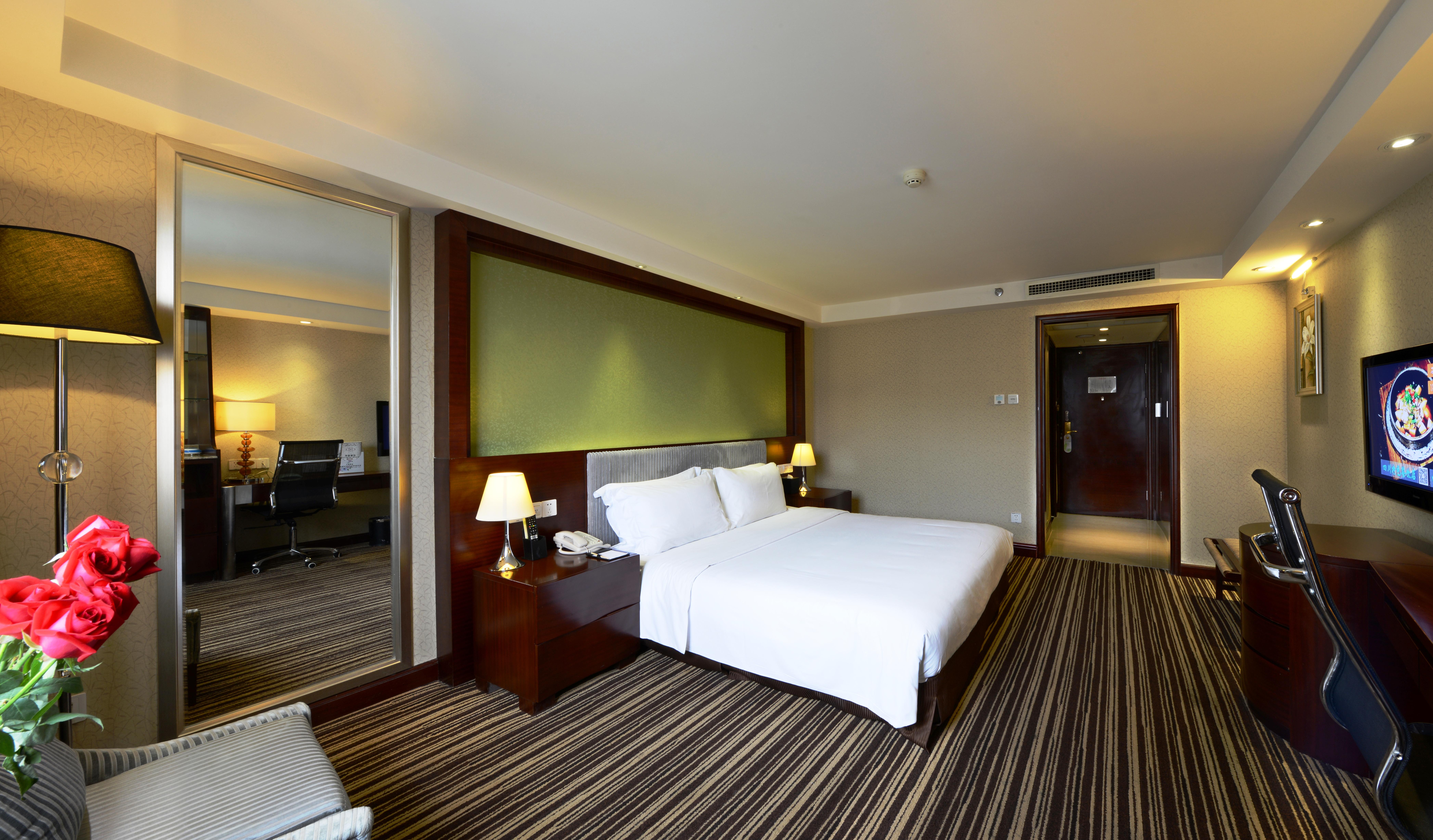 Leeden Hotel Chengdu Bagian luar foto