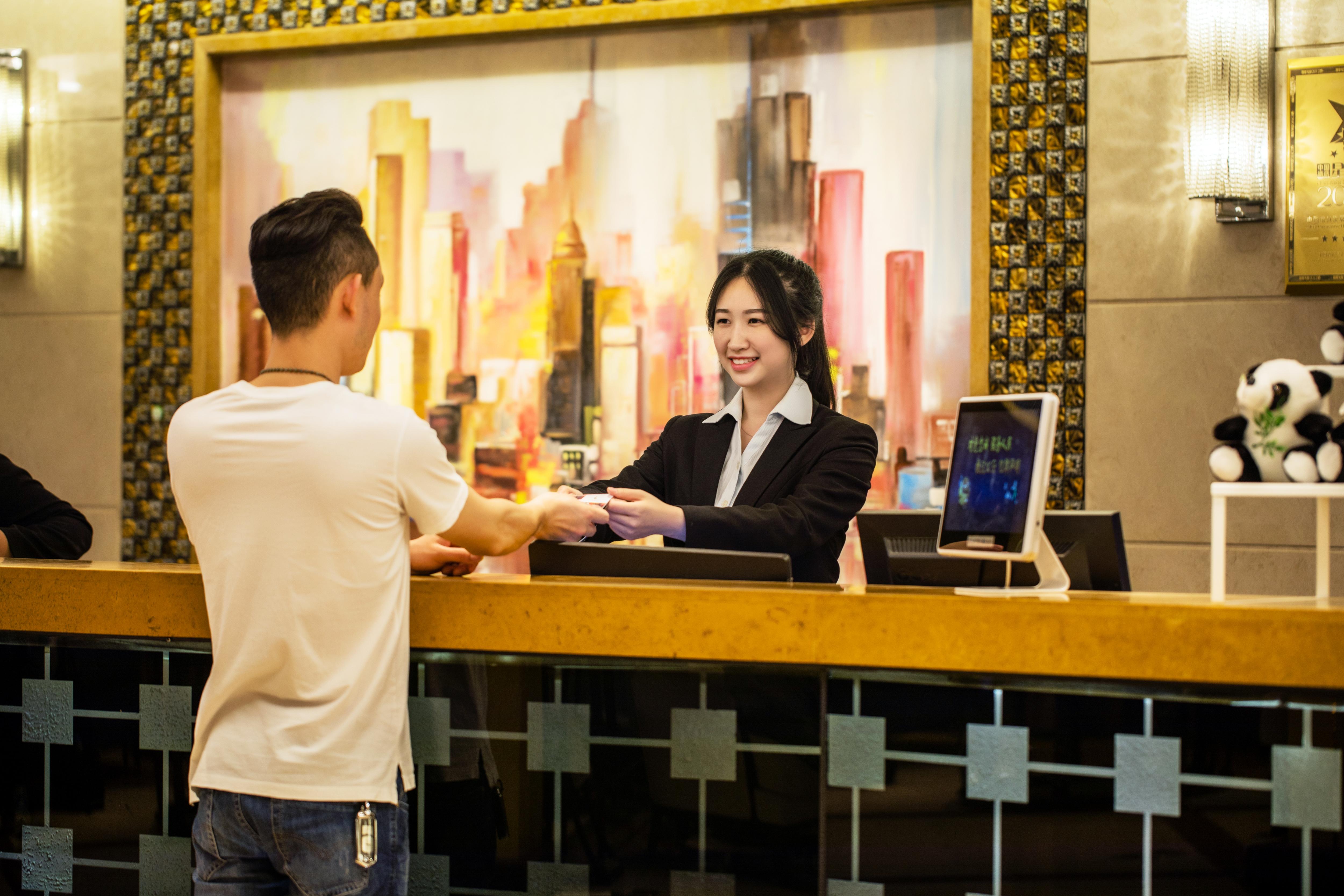 Leeden Hotel Chengdu Bagian luar foto